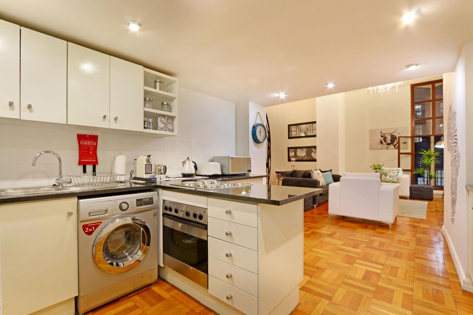 Cape Eazi Stayz Mutual Apartments ケープタウン 部屋 写真