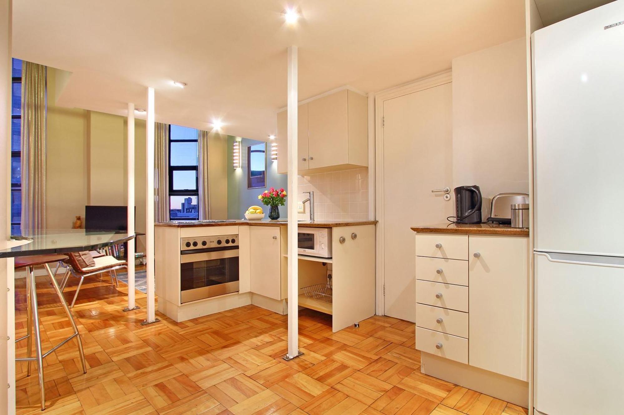 Cape Eazi Stayz Mutual Apartments ケープタウン 部屋 写真